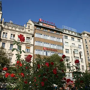 Ramada Centre 4*, Praga República Checa
