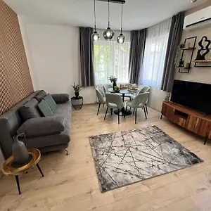  Apartamento Maple Tree Budget