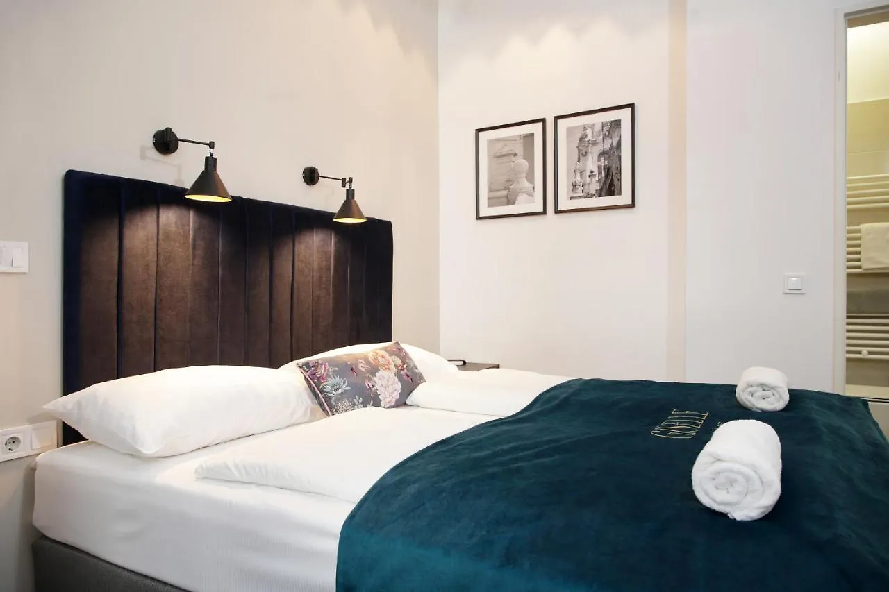 Giselle Vintage Doubles - Adults Only Hotel Budapest Hungary